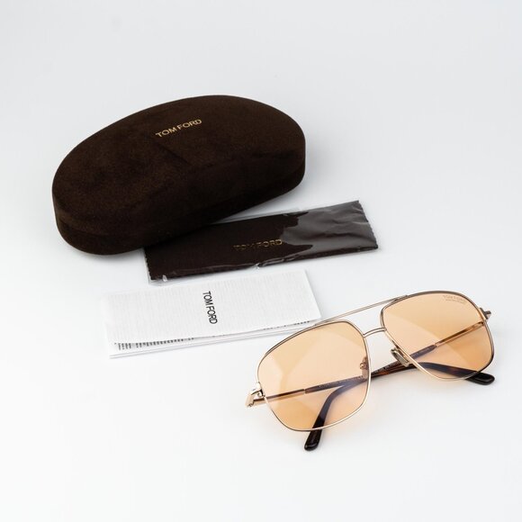 Tom Ford TEX Woman Sunglasses Rose Gold Brown Photochromic Aviator FT1096 28E - Picture 11 of 11